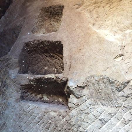 La Pietra Gialla بييترابيرتوسا المظهر الخارجي الصورة